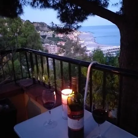 Apartment 2room Pearl In Flower Riviera 2km From Cote D'azur Specifically For Young Feeling People